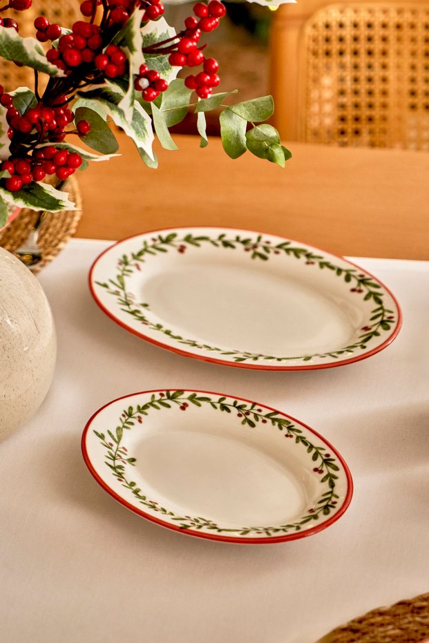 X Bella Maison Christmas Porcelain Set of 2 Oval Serving Plates TPHAW26TBK00042