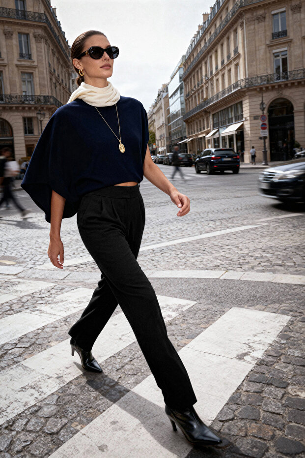 Black Straight/Cut Pleated Woven Pants TWOSS19WX0017