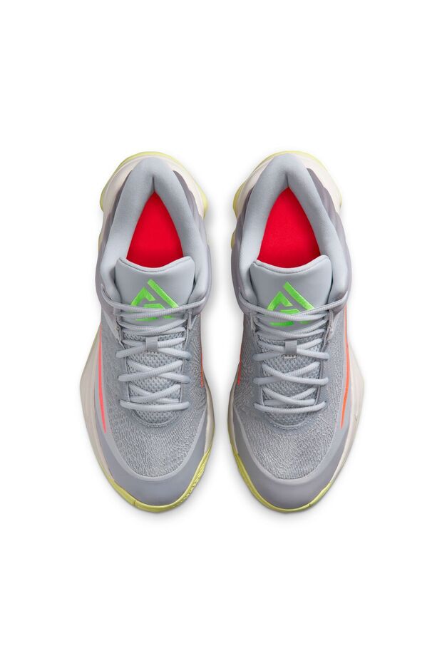 خلود جيانيس 4 - 2