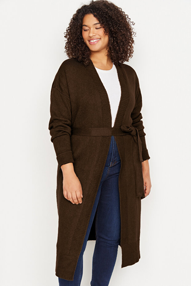 Kahverengi Oversize/Bol Kesim Triko Hırka TBBAW23AV00017 - 2