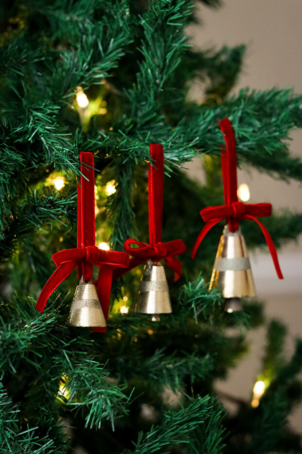 3-Piece Bell Christmas Tree Ornament Tphaw26Ys00001