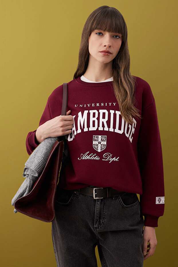 Bordo Slogan Baskılı Bisiklet Yaka Relaxed Örme Sweatshirt TWOAW26SW00220 - 1