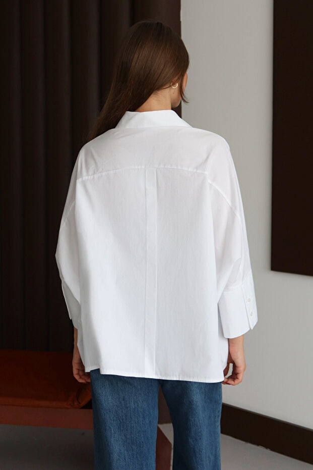Beyaz Geniş Manşetli Oversize Dokuma Gömlek TWOAW26GO00130 - 4