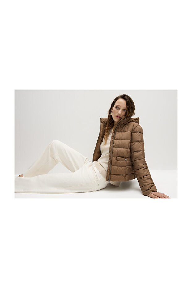 Kobieta NOWA KURTKA Z KAPTUREM I WYŚCIÓŁKĄ BSC - 5