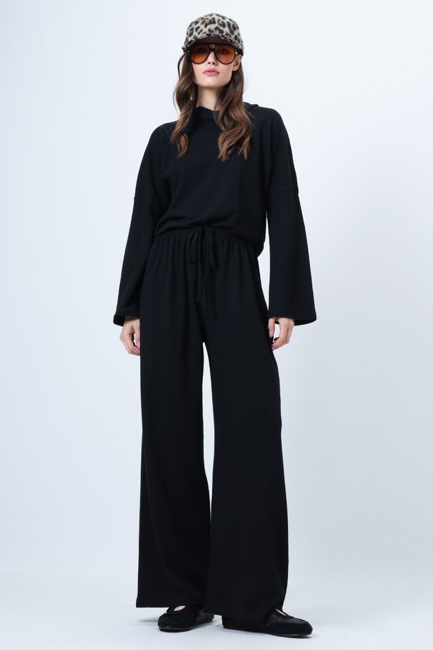 Women's Black Mock Neck Wide Cut Blouse and Pants Set Alc-X14702