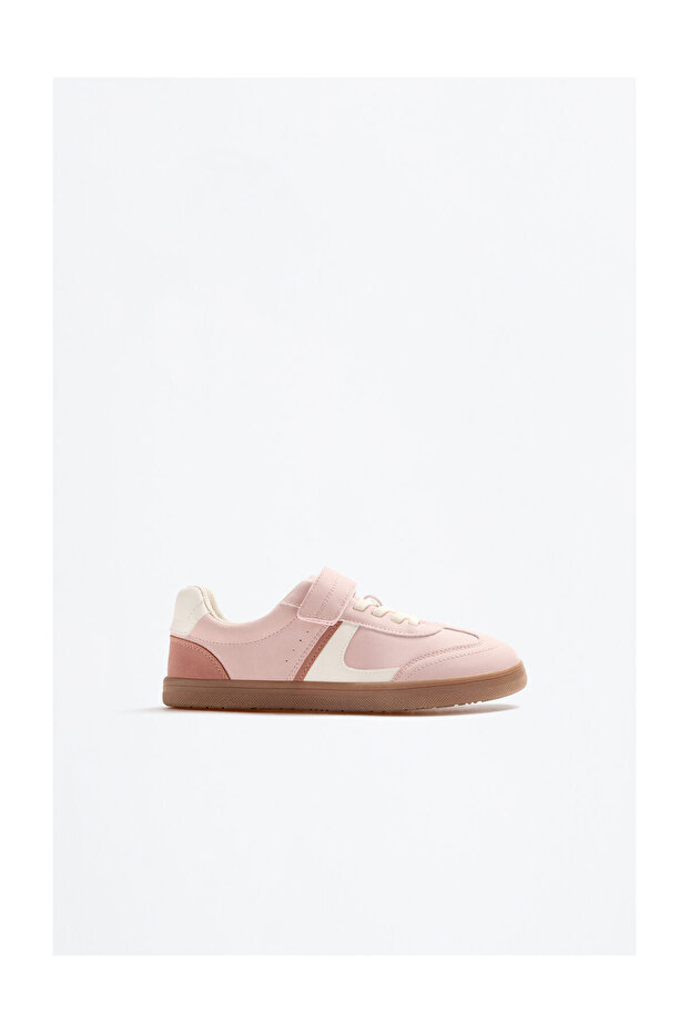 Dziecięce buty Barefoot Comfort z dopracowanymi detalami - 5