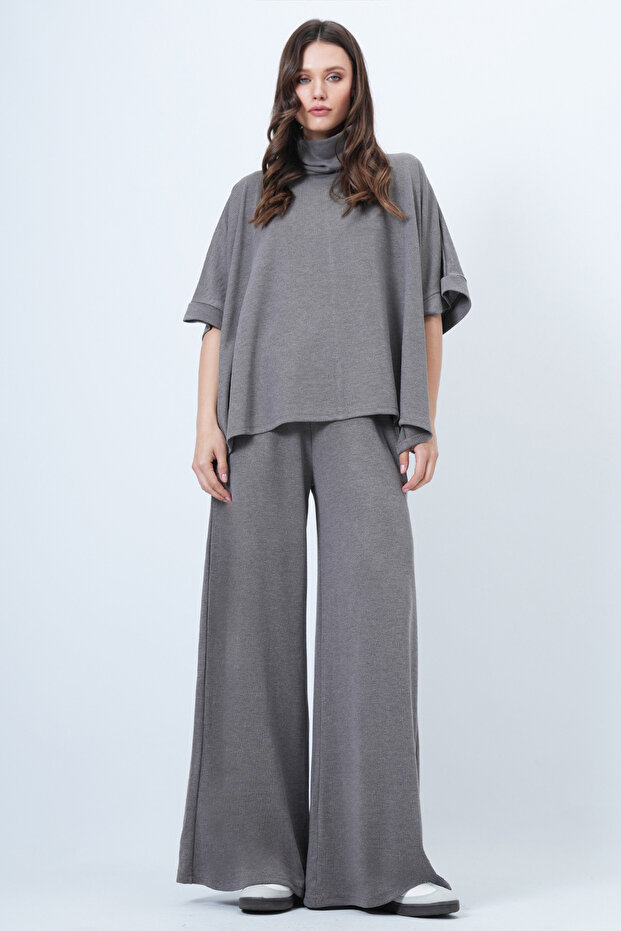 Mink Turtleneck Cape and Double Pocket Trousers Set Alc-X14670