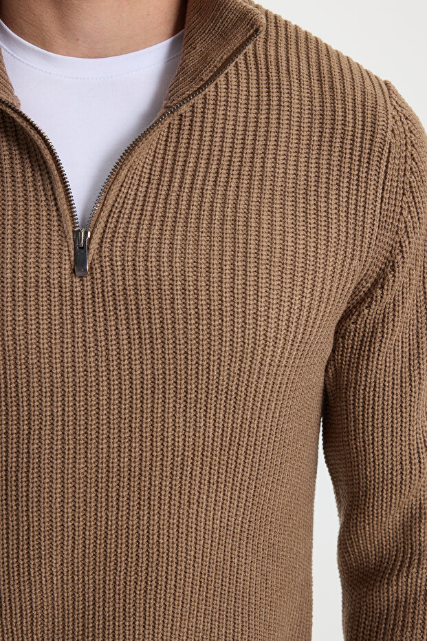 Męski slim fit, dopasowany krój, zamek błyskawiczny, ciemny vizon, stójka, sweter z dzianiny - 6