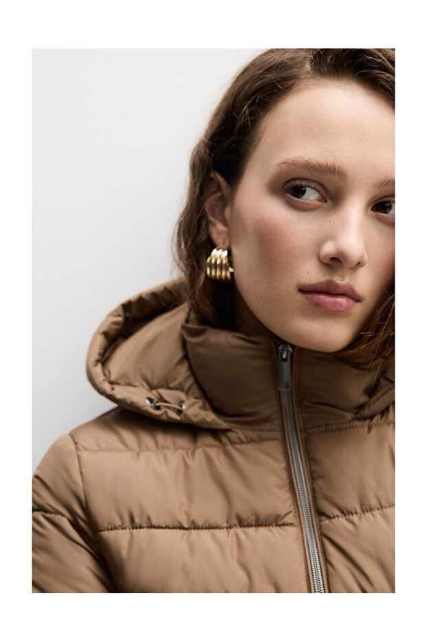 Kobieta NOWA KURTKA Z KAPTUREM I WYŚCIÓŁKĄ BSC - 3