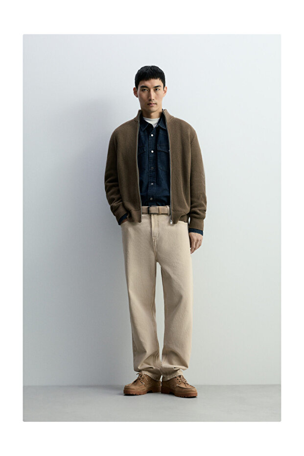 Man Knit Zip-Up Jacket - 8