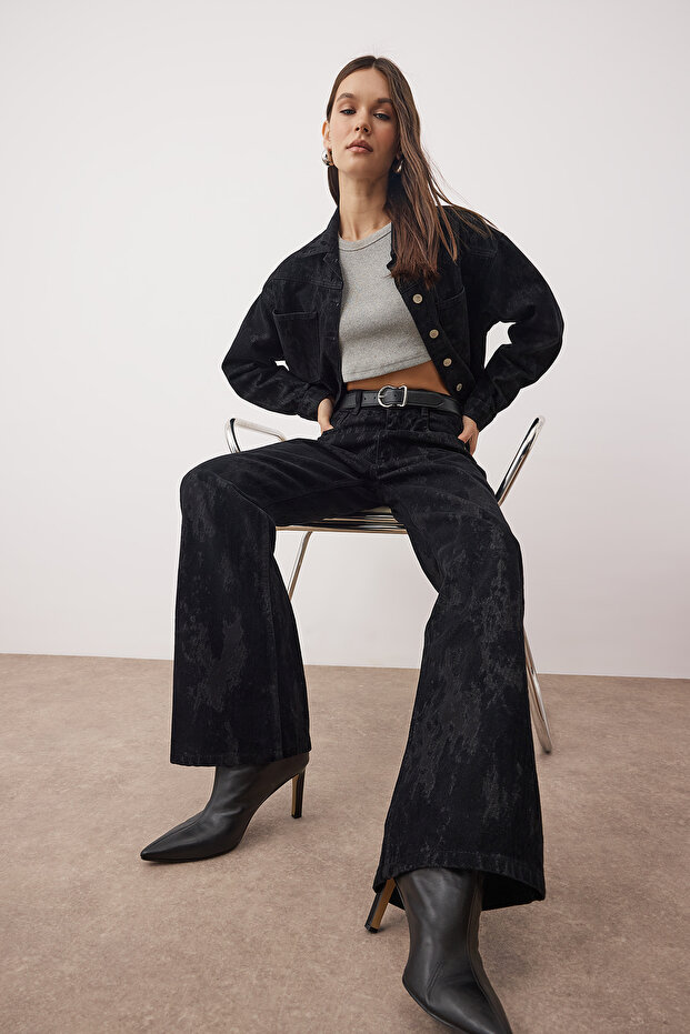 Siyah Siyah Süet Görünümlü Flok Baskılı Yüksek Bel Wide Leg Jeans Yüksek Bel Jeans TWOAW26JE00309 - 2