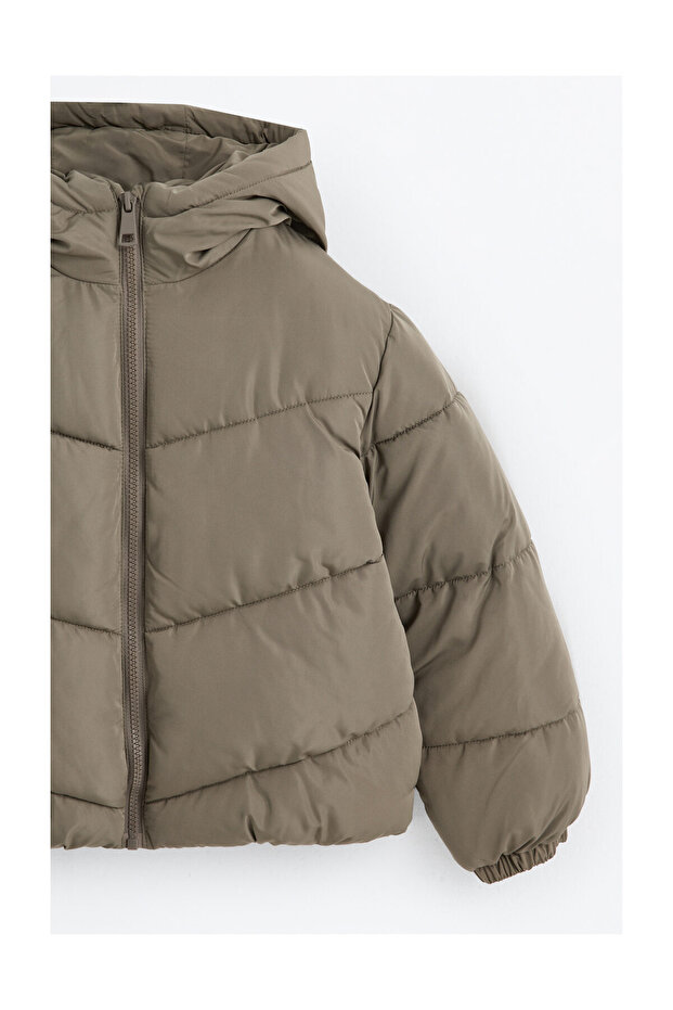 Dziecięca kurtka pikowana z kapturem - 3