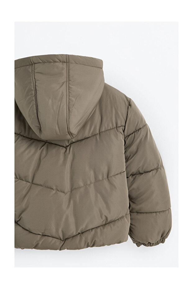 Dziecięca kurtka pikowana z kapturem - 4