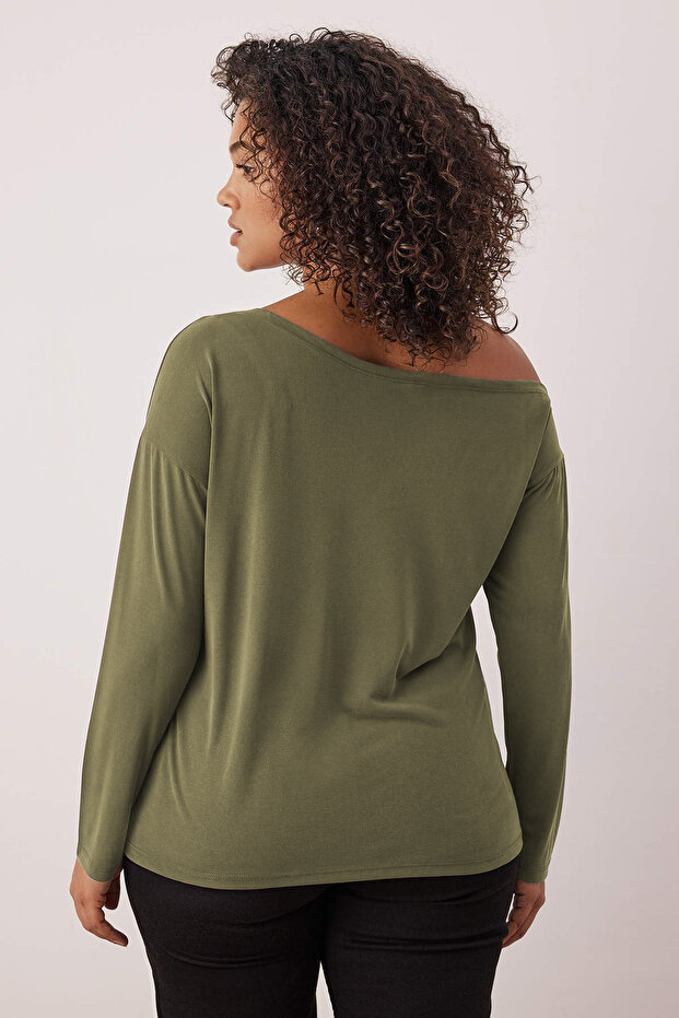 Yeşil Modal Kumaş Kayık Yaka Relaxed/Rahat Kesim Örme Büyük Beden Bluz TBBAW25AF00044 - 4