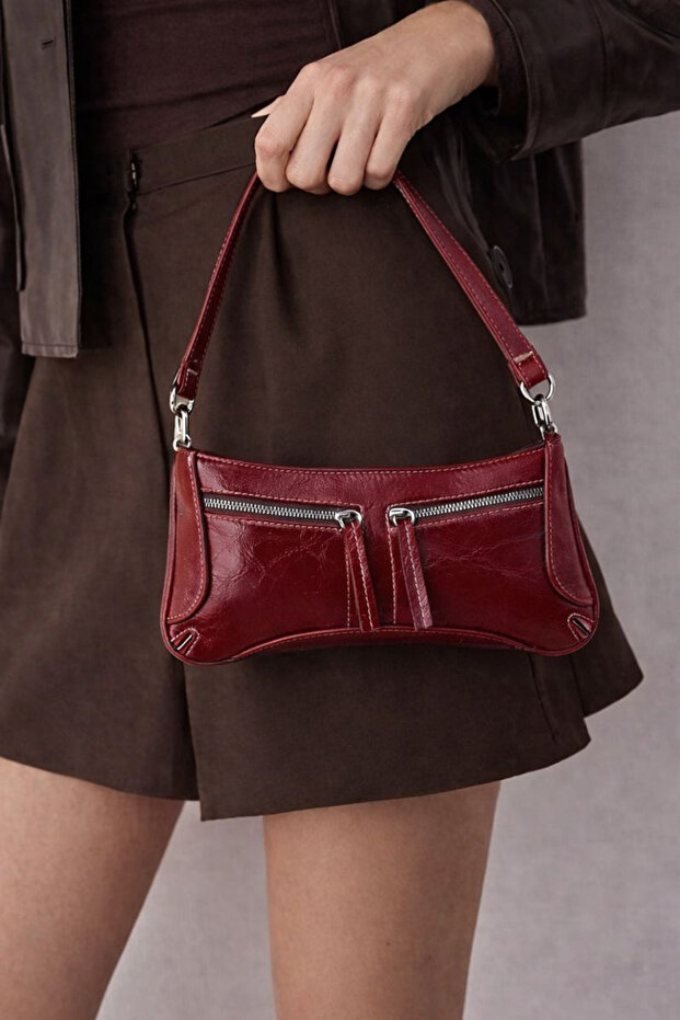 Bordo Kırışık Cilt Kadın Mini Boy Omuz Çantası TAKAW26OC00080 - 1