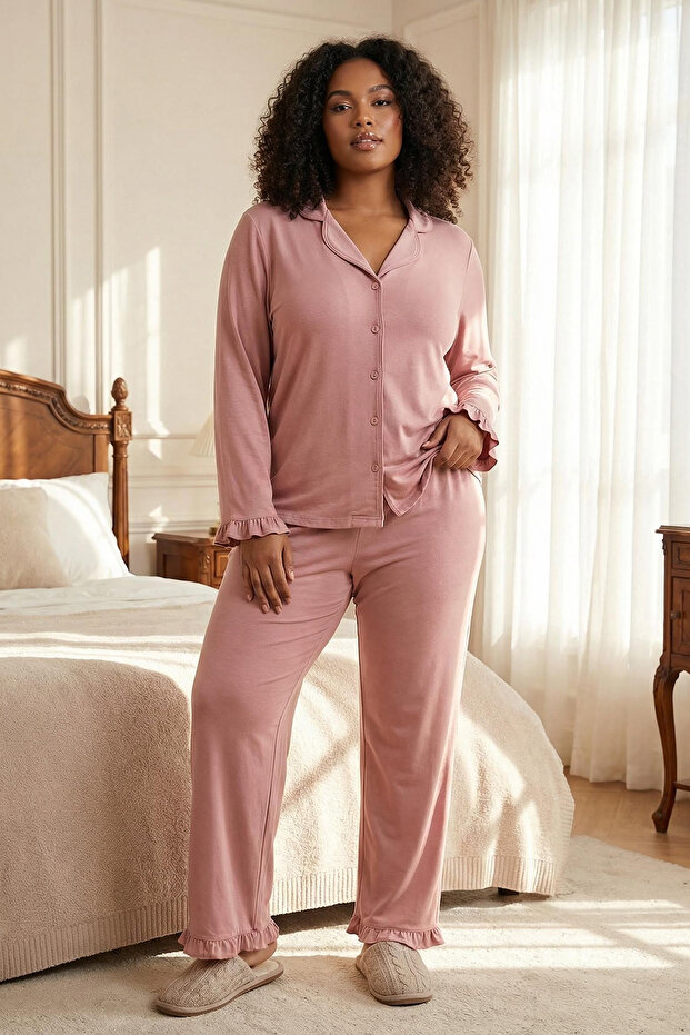Pembe Gömlek Yaka Volan Detaylı Örme Pijama Takımı TBBAW25AI00056 - 1