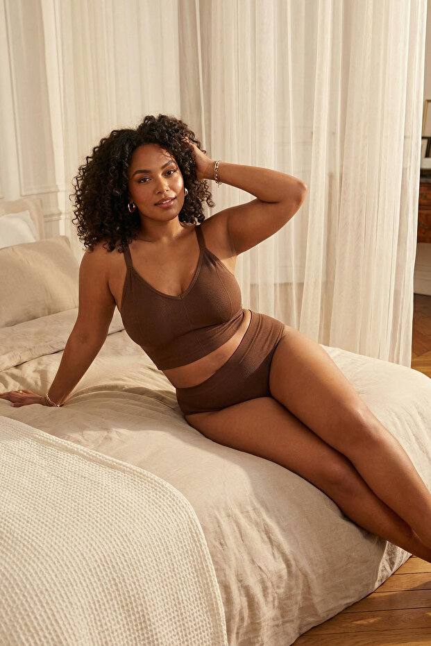 Kahverengi Seamless/Dikişsiz Balensiz Kapsız Esnek Bralette Örme Büyük Beden Sütyen TBBSS23CW00001 - 3