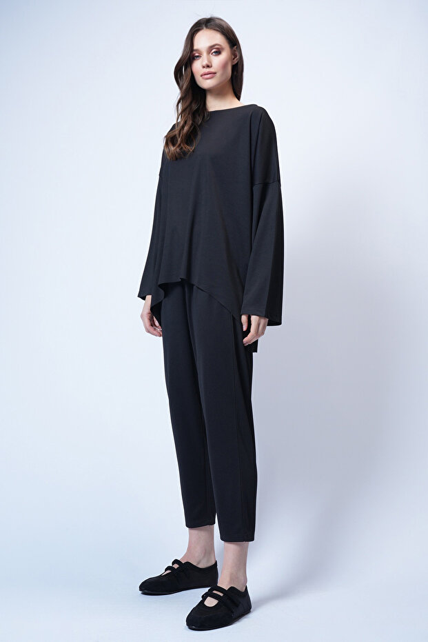 Women's Black Crew Neck Asymmetrical Cut Oversized Sweatshirt and Pants Set Alc-X13270