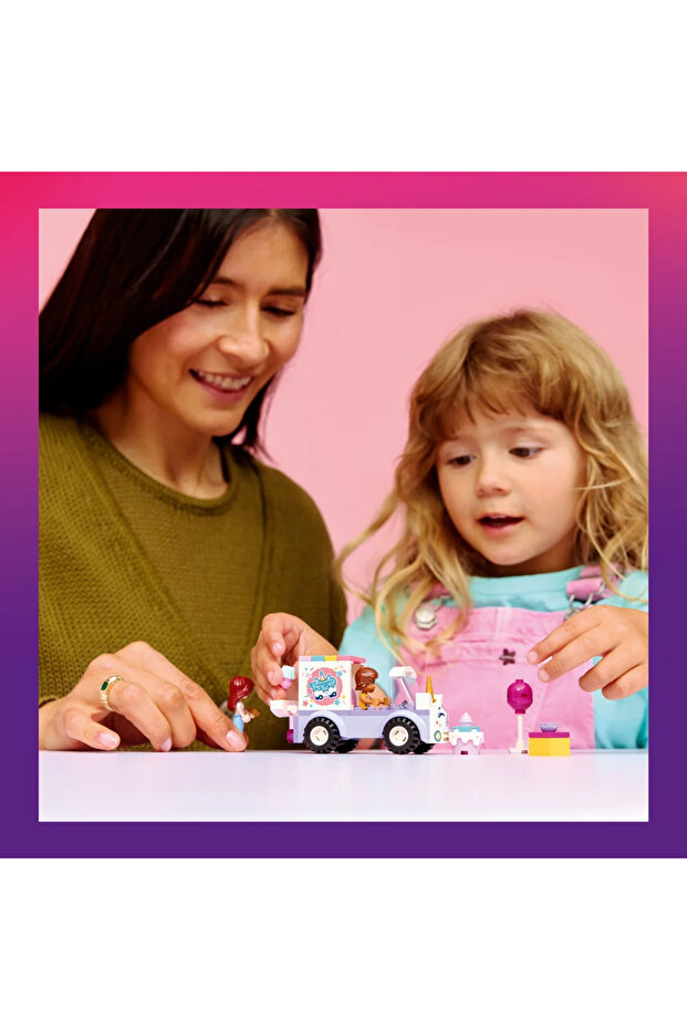 ® Friends ǀ Mașină-unicorn pentru livrare de torturi 42675 - 5