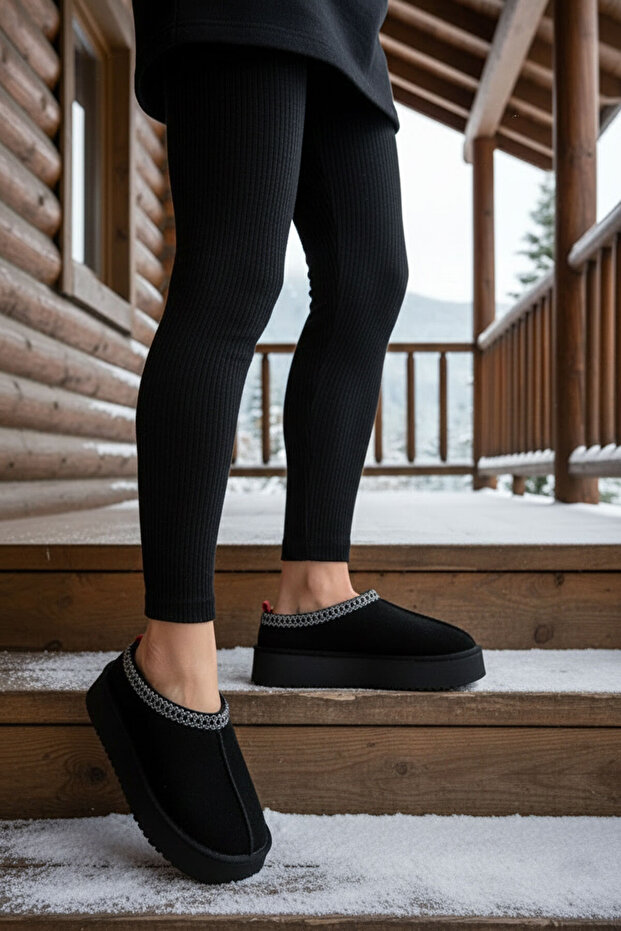 Czarne zamszowe buty damskie i botki 19762 - 1