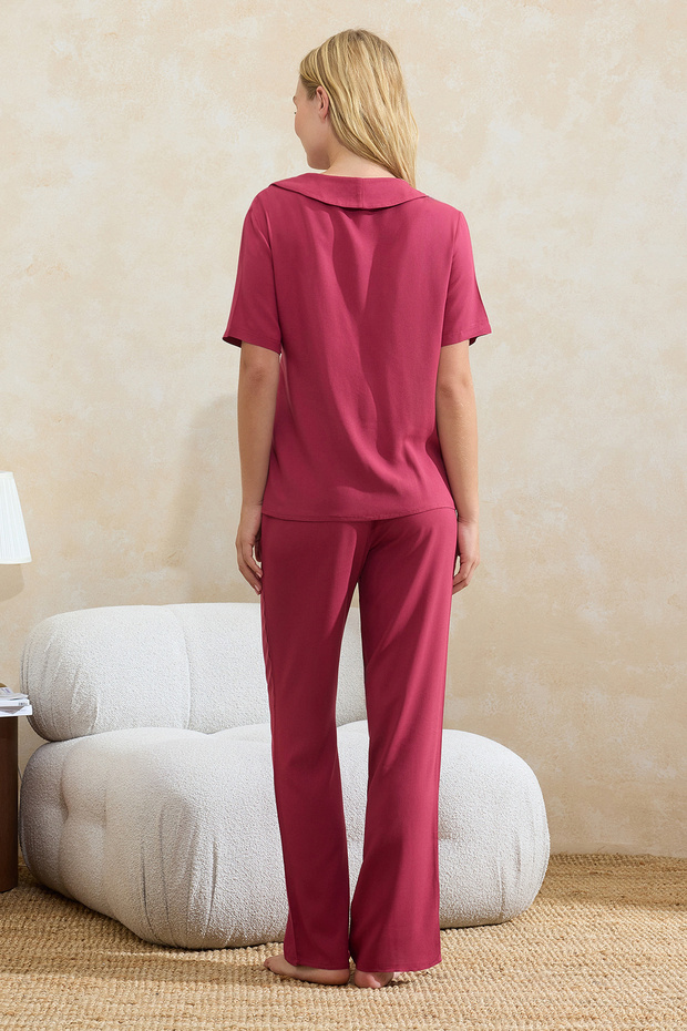 Bordo Kruvaze Yaka Bağlama Detaylı Viskon Dokuma Pijama Takımı THMSS26PT00029 - 4