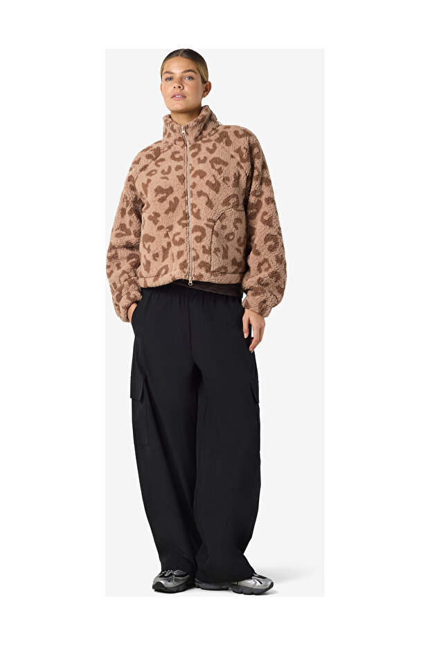 NMCUDDLE AOP KRÁTKÁ BUNDA - 6