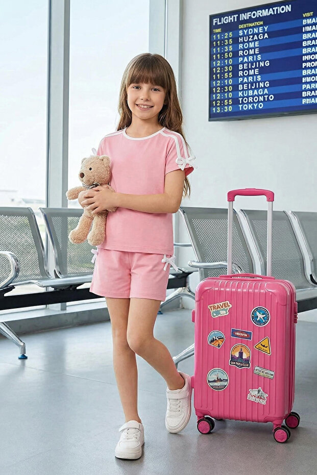 Pembe Kız Çocuk %100 Pamuk Kurdele Detaylı Kısa Kol Örme Pijama Takımı TKDSS25PT00038 - 1