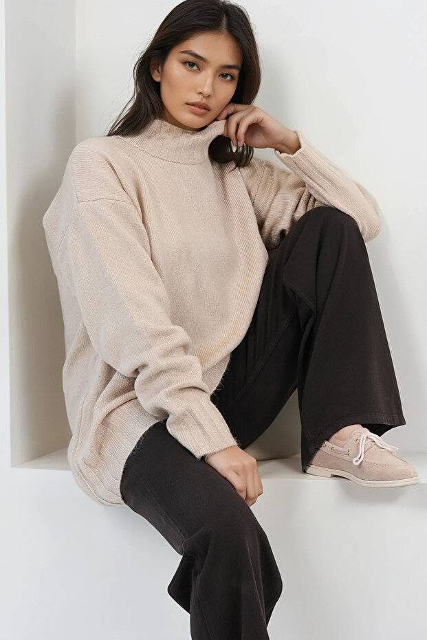Women's Beige Half Turtleneck Oversized Wool Blended Knitwear Sweater Alc-X14847