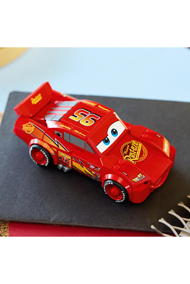 ® Speed Champions | Şimşek McQueen 77255 – 9+ Yaratıcı Oyuncak Yapım Seti (270 Parça) - 9