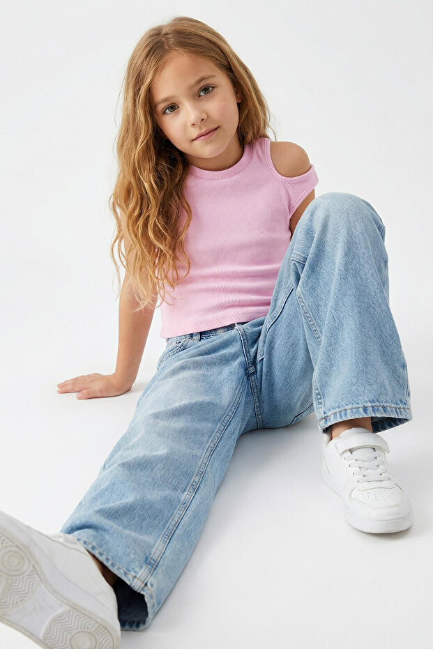 Pembe Kız Çocuk Pamuklu Pencere/Cut Out Detaylı Örme Atlet TKDSS25AL00000 - 2