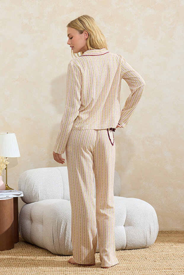 Bordo-Çok Renkli Çiçekli Kalp Detaylı Viskon Dokuma Pijama Takımı THMSS26PT00006 - 3