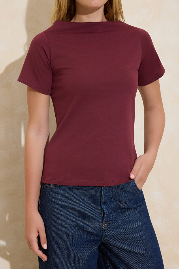 Bordo Relaxed/Rahat Kalıp Kayık Yaka Kısa Kollu %100 Pamuk Örme T-Shirt TWOSS26TS00004 - 3
