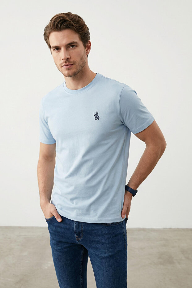 Açık Mavi Regular/Normal Kesim At Nakış Detaylı %100 Pamuklu T-Shirt TMNSS24TS00056 - 1