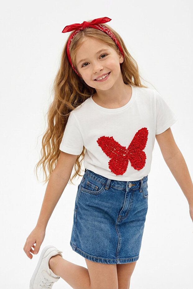 Ekru Kız Çocuk %100 Pamuk Kelebek Desenli Regular/Normal Kalıp Kısa Kol Örme T-Shirt TKDSS25TS00035 - 1