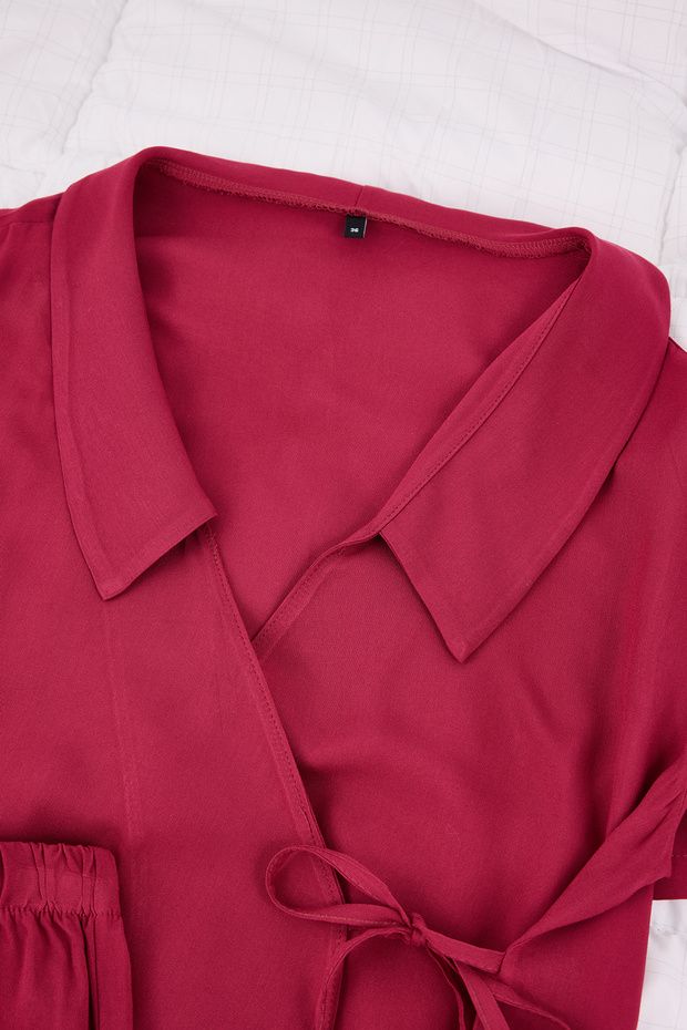 Bordo Kruvaze Yaka Bağlama Detaylı Viskon Dokuma Pijama Takımı THMSS26PT00029 - 7