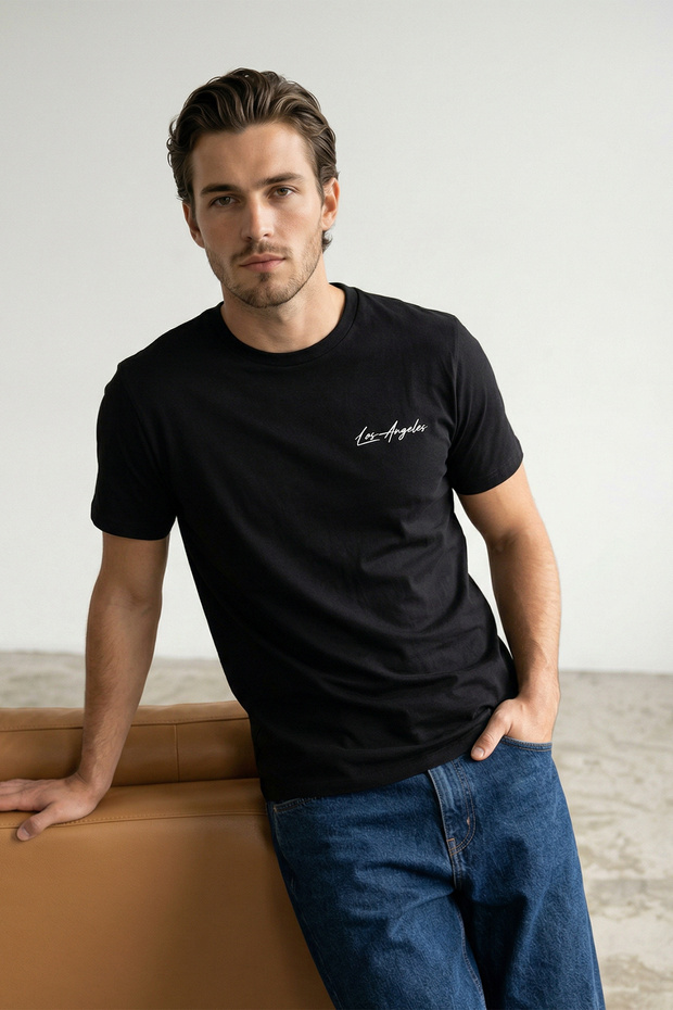 Siyah-Beyaz 2'li Paket Regular Kesim Nakışlı T-shirt TMNSS26TS00039 - 2