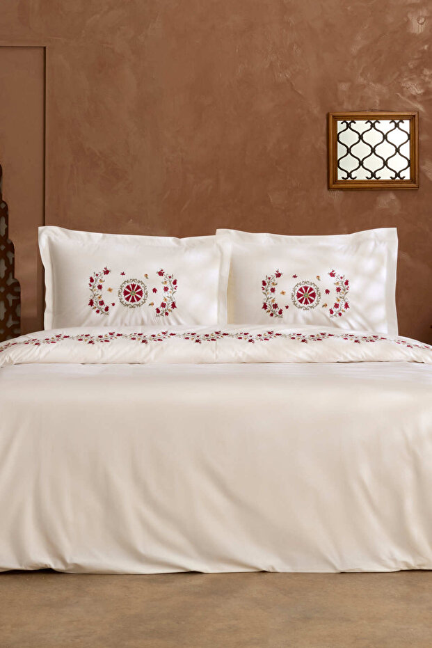 Layali Embroidered Double Duvet Cover Set White