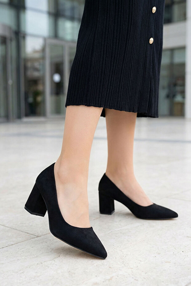 Black Suede Women's Classic Heeled Shoes 18511