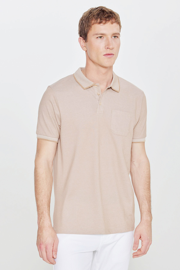 Erkek Çekmeyen Pamuklu Kumaş Comfort Fit Rahat Kesim Vizon Kıvrılmaz Polo Yaka Cepli Tişört - 4