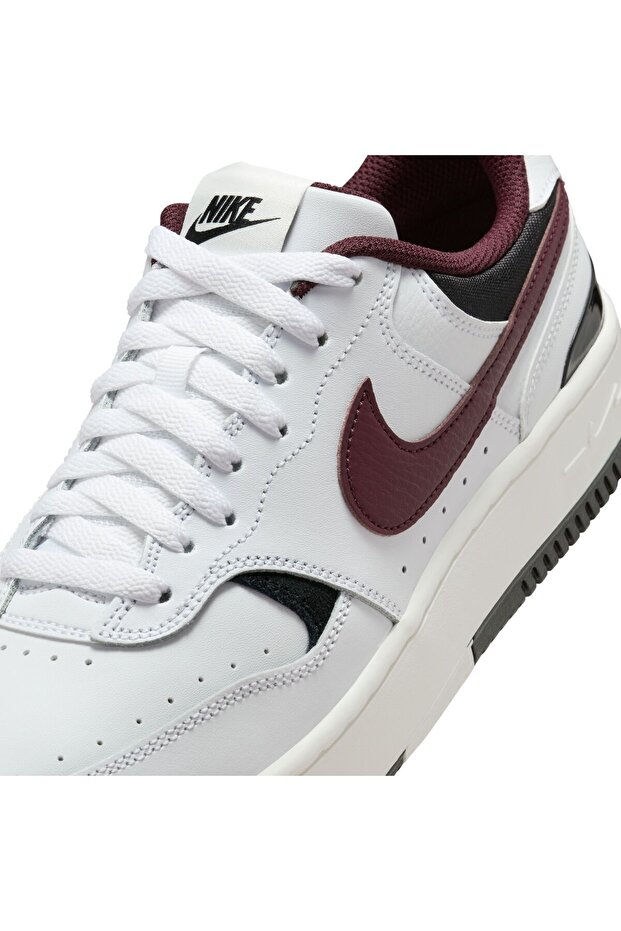 حذاء نايكي جاما فورس النسائي - 20