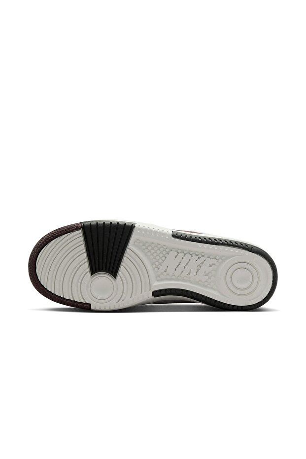 حذاء نايكي جاما فورس النسائي - 18