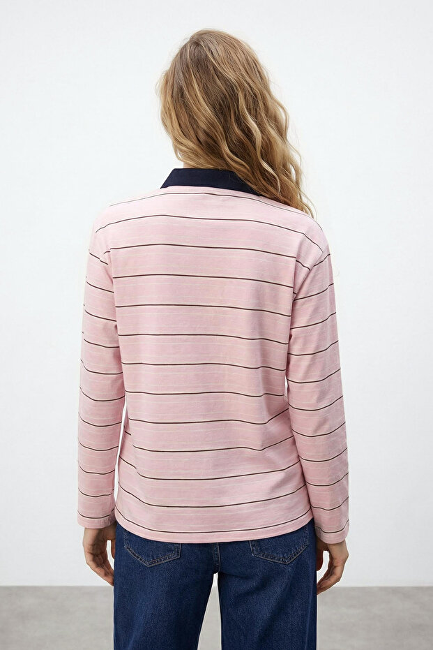 Pembe Çizgili Regular/Normal Kalıp Polo Yaka Fermuar Tok %100 Pamuk Örme T-shirt TWOSS26TS00033 - 3