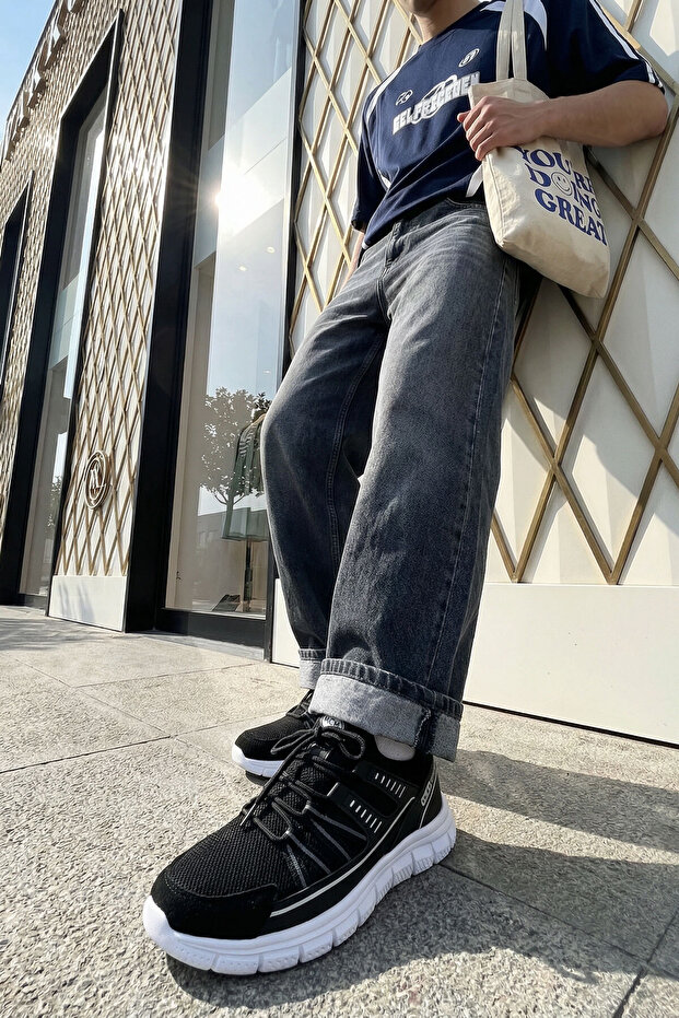 Schwarzer Herren-Sneaker 20746 - 1