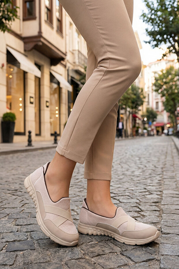 Beige Damen-Sneaker 21277