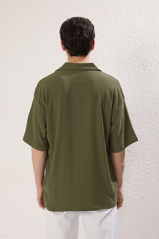 Haki Oversize/Geniş Kesim Bürümcük Dokulu Polo Yaka T-Shirt TMNSS25PO00018 - 4
