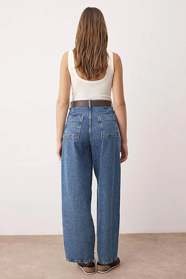 Mavi Kahverengi Kemerli Dikiş Detaylı Yüksek Bel Barrel Balon Jeans TWOSS25JE00182 - 4