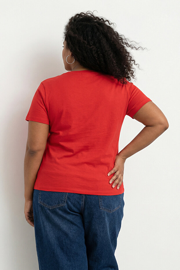 Kırmızı Regular Fit V Yaka Büyük Beden T-shirt TBBSS25BF00062 - 3