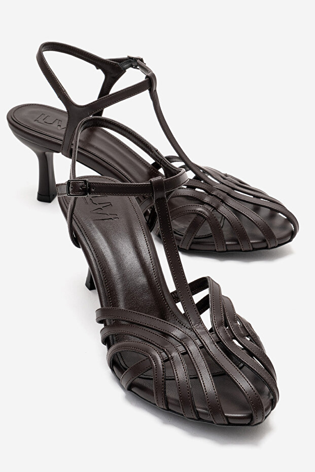 Feli̇p Brown Leather Banded Women's Low Heeled Shoes