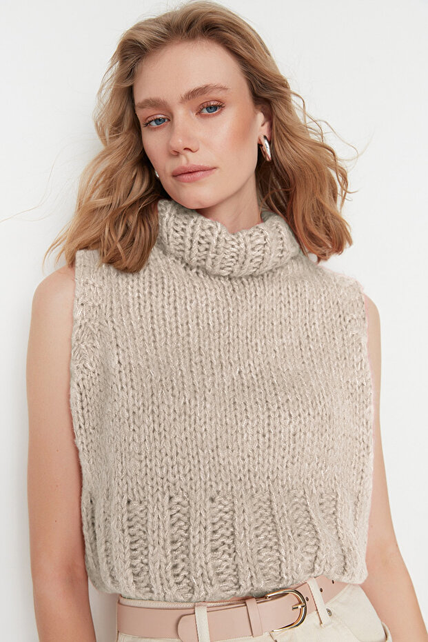 Taş Crop Balıkçı Yaka Triko Süveter TWOAW22BZ0058 - 2