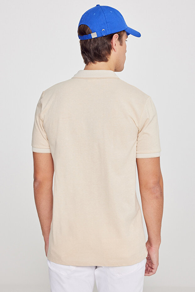 Erkek Çekmeyen Pamuklu Kumaş Slim Fit Dar Kesim Açık Bej-Beyaz Kıvrılmaz Polo Yaka Tişört - 8